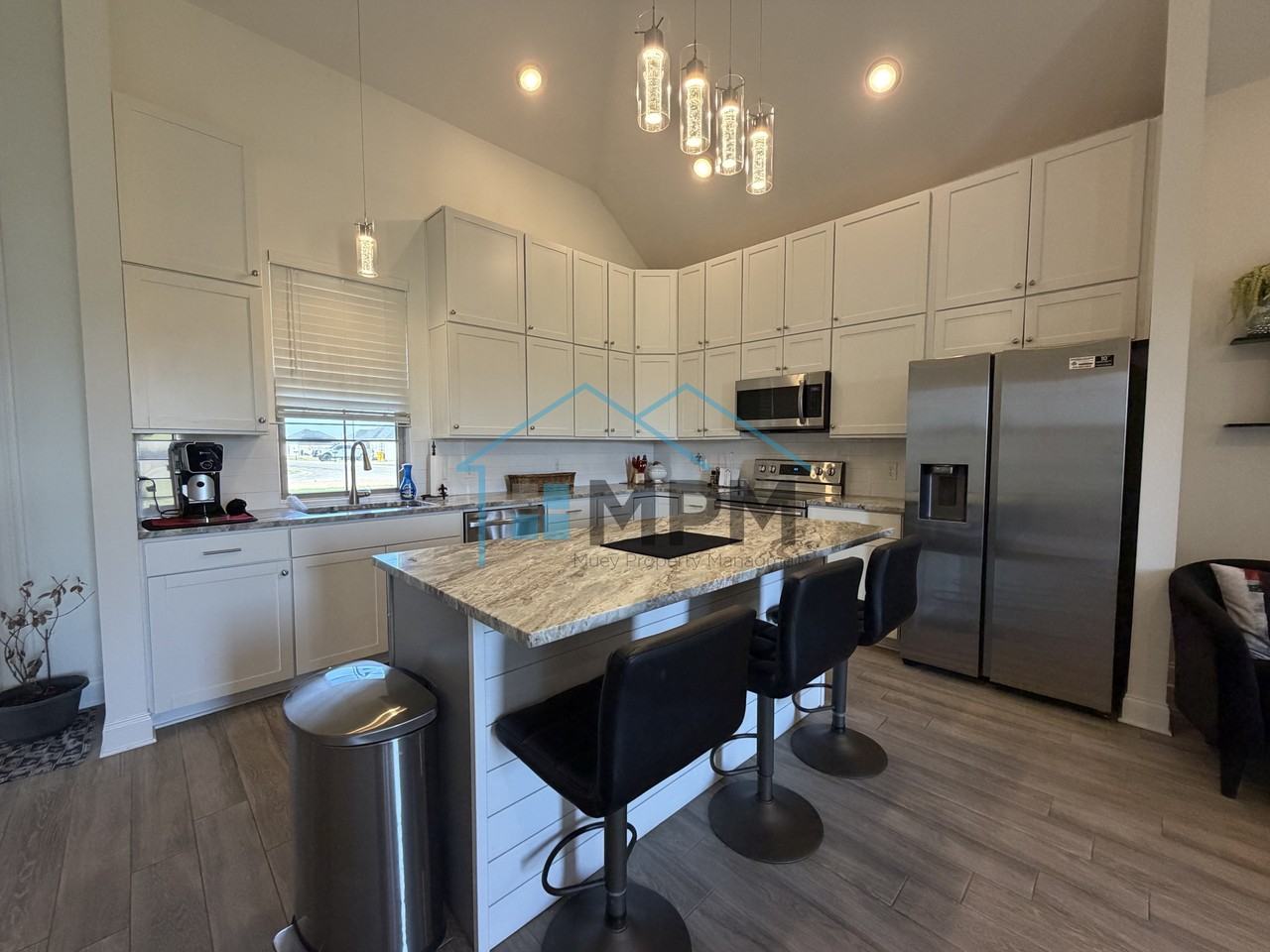 492 Cliff Bullock Dr #1 - Photo 2 of 17