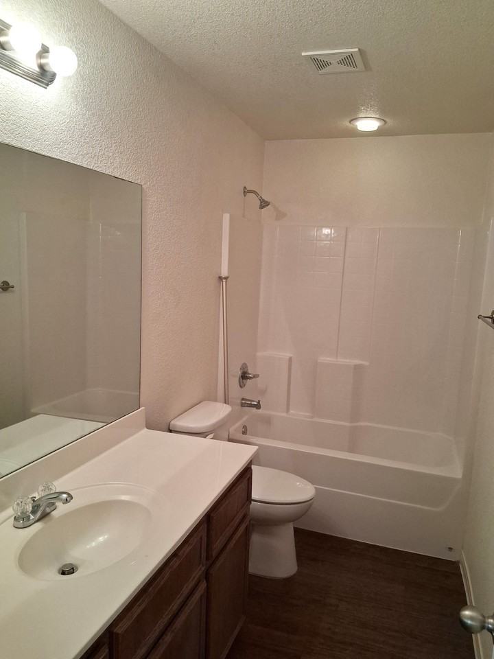 4606 Waterproof #B - Photo 7 of 14