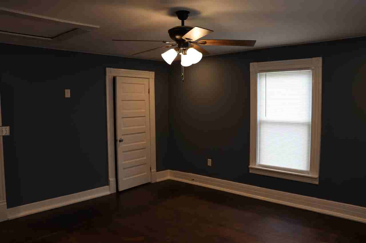 381 Main St #3 - Photo 3 of 27