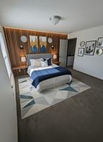 featured image of 215 W Hudson St