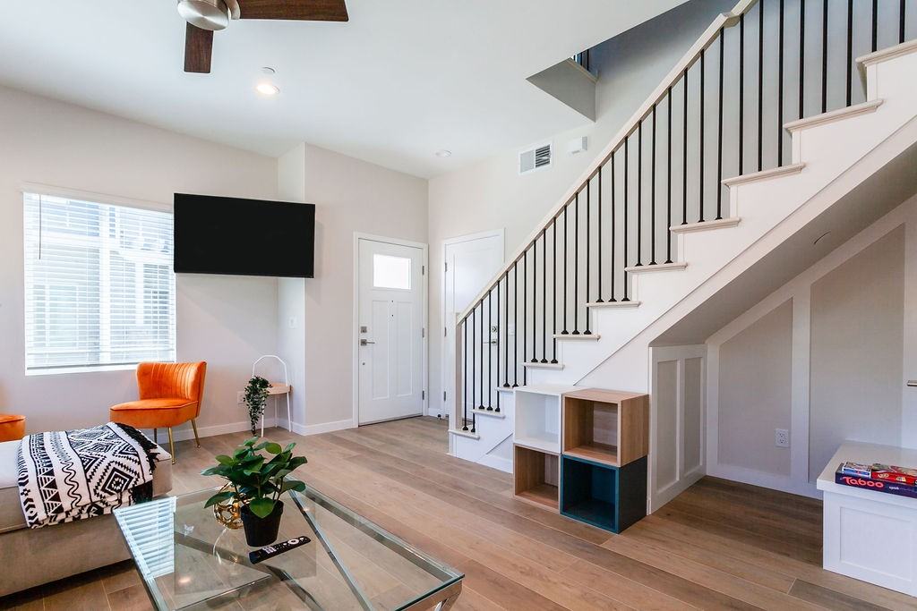 1333 Holly Ave #1 - Photo 4 of 46