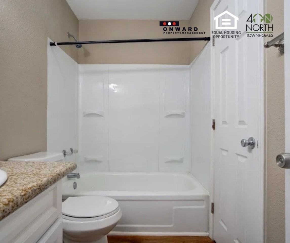 400 North Townhomes - Photo 4 of 45