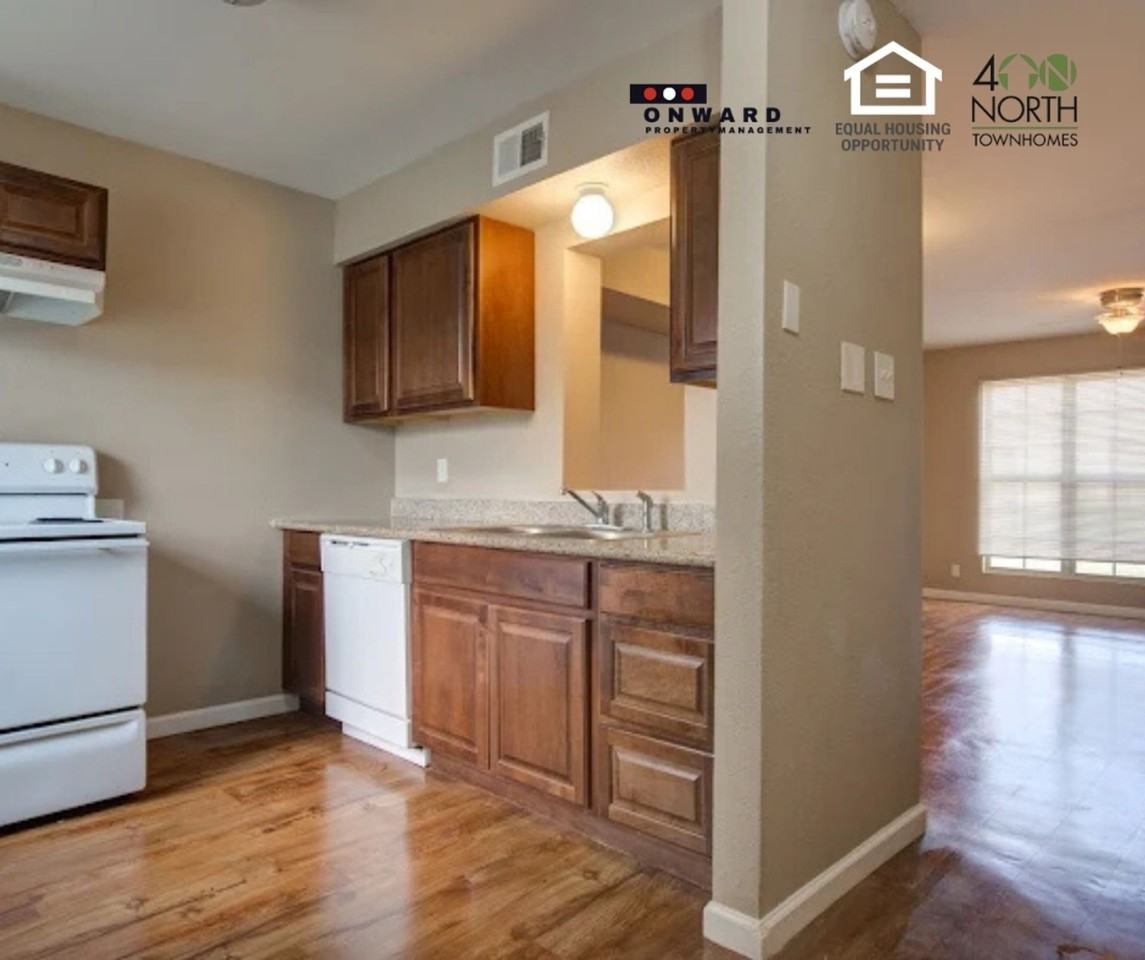 400 North Townhomes - Photo 7 of 45