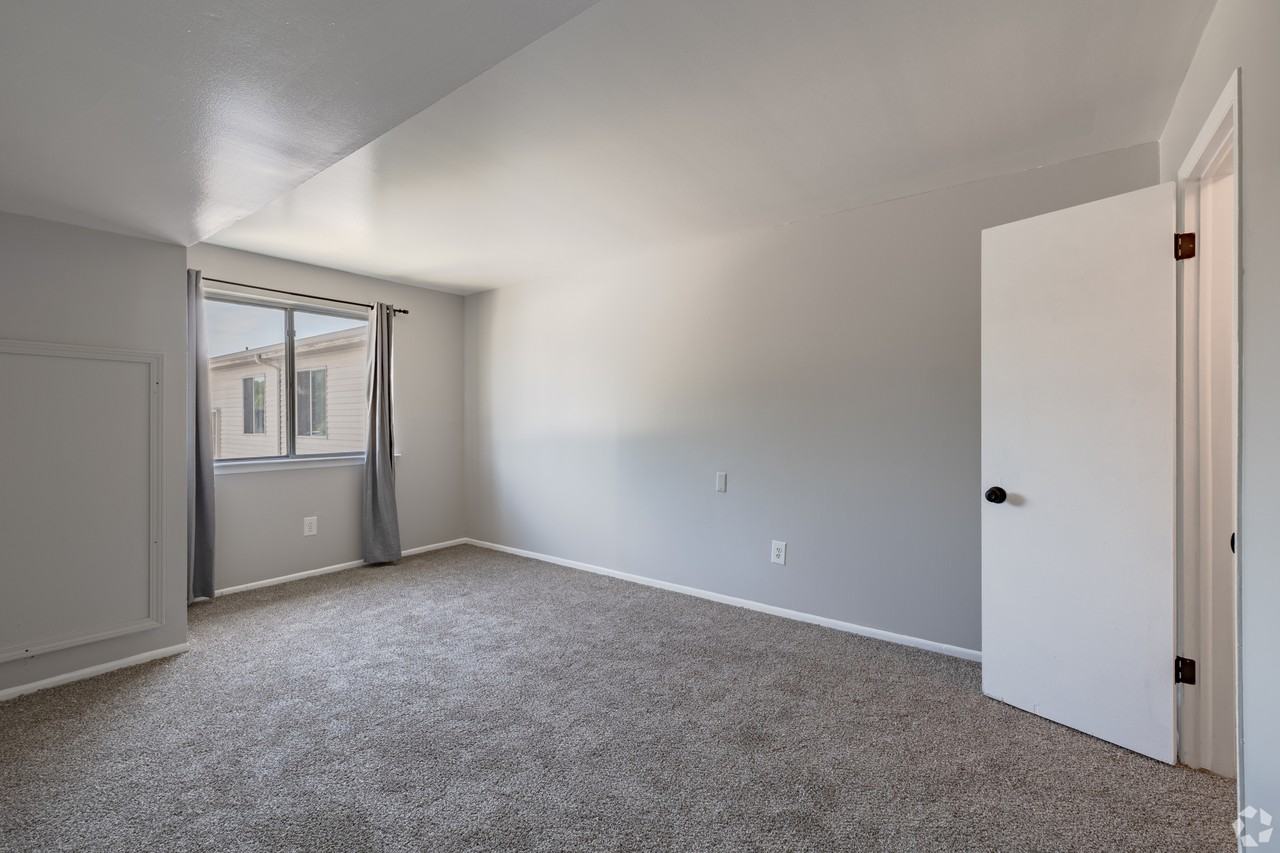 11258 Goddard Ct #2-258 - Photo 3 of 15