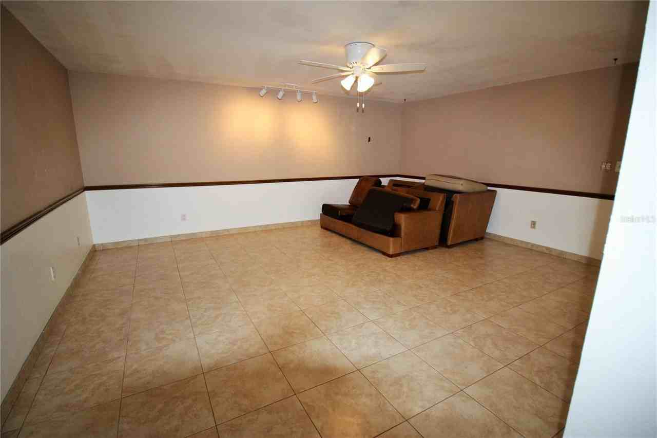 120 Valmora Dr #1 - Photo 4 of 13