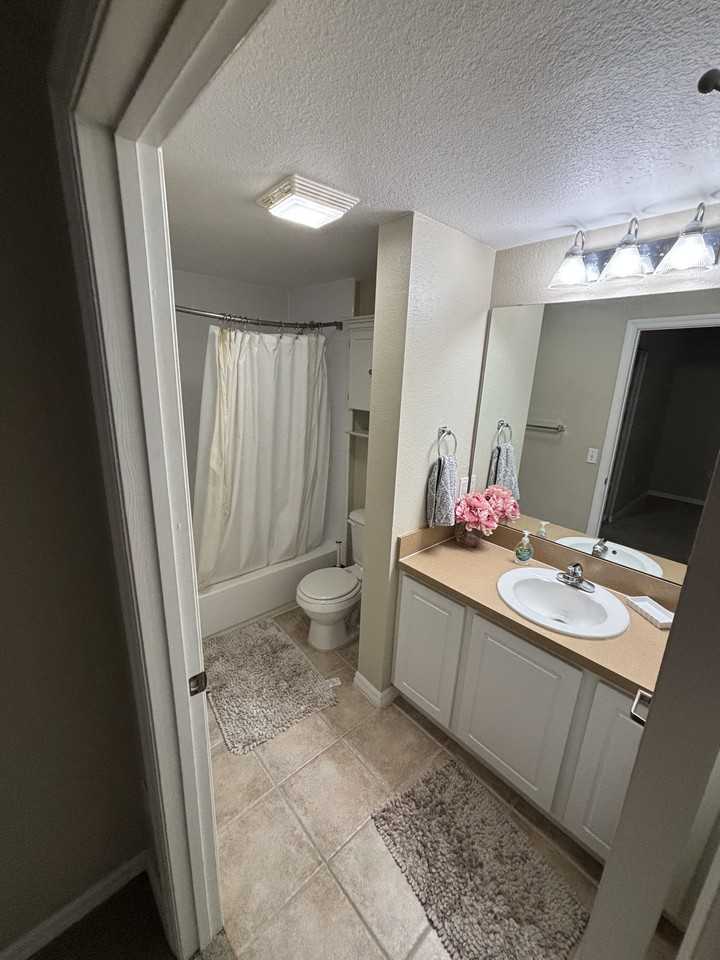 5025 Sw 91st Ct #H303 - Photo 6 of 11