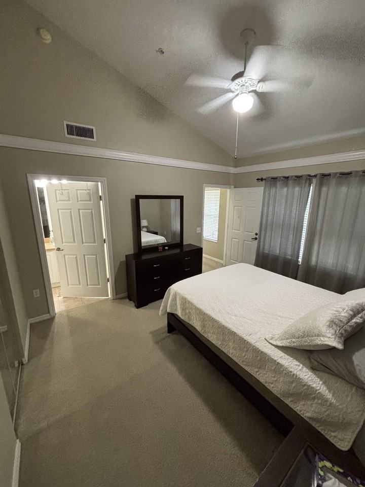 5025 Sw 91st Ct #H303 - Photo 7 of 11