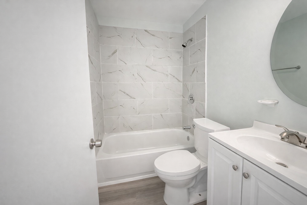 3010 Sollers Point Rd - Photo 5 of 7