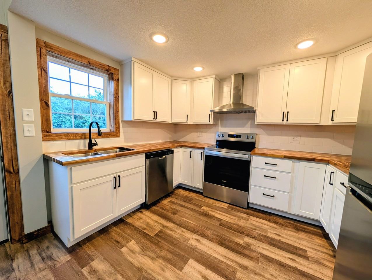 230 Langstraat Ln #1 - Photo 4 of 17