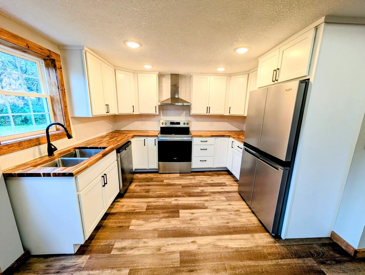 230 Langstraat Ln #1 - Photo 5 of 17