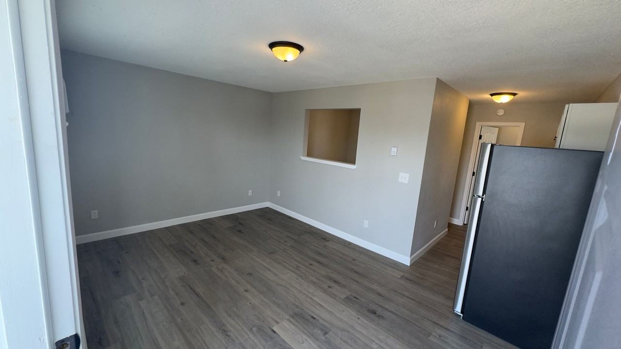 4169 Sunset Dr #3 - Photo 3 of 14