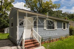 featured image of 2325 Westbrook Cir N #1