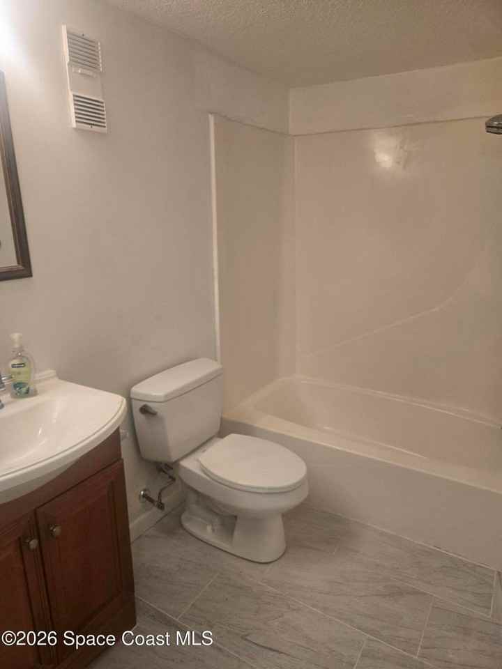 134 San Juan Cir #1 - Photo 4 of 4