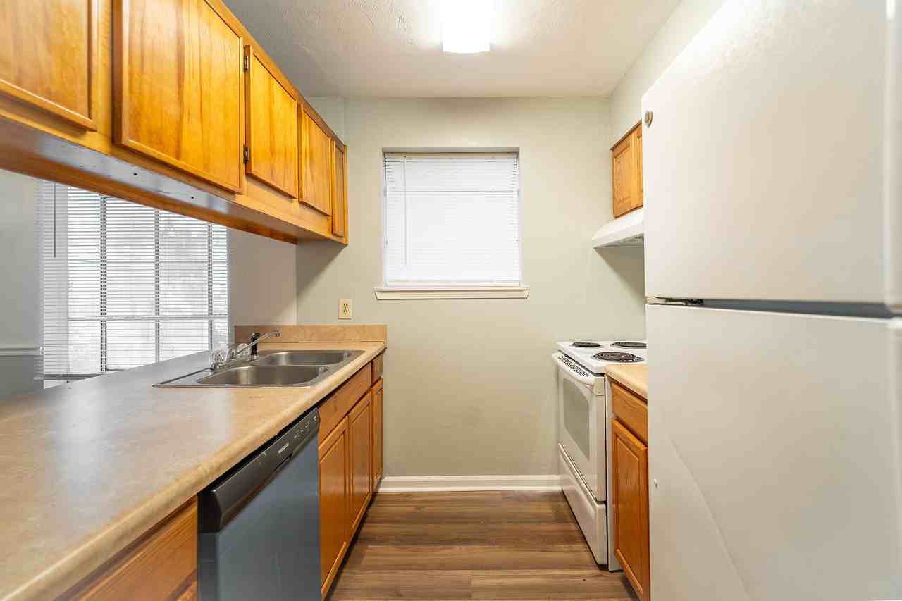 1818 Sylvan Ct #A - Photo 7 of 13