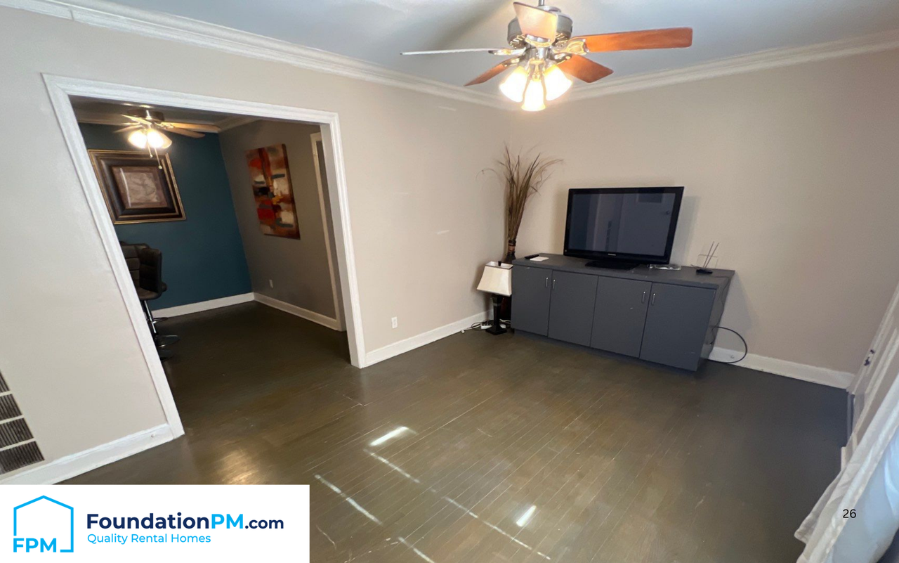 2282 Devoy Ave #1 - Photo 6 of 10