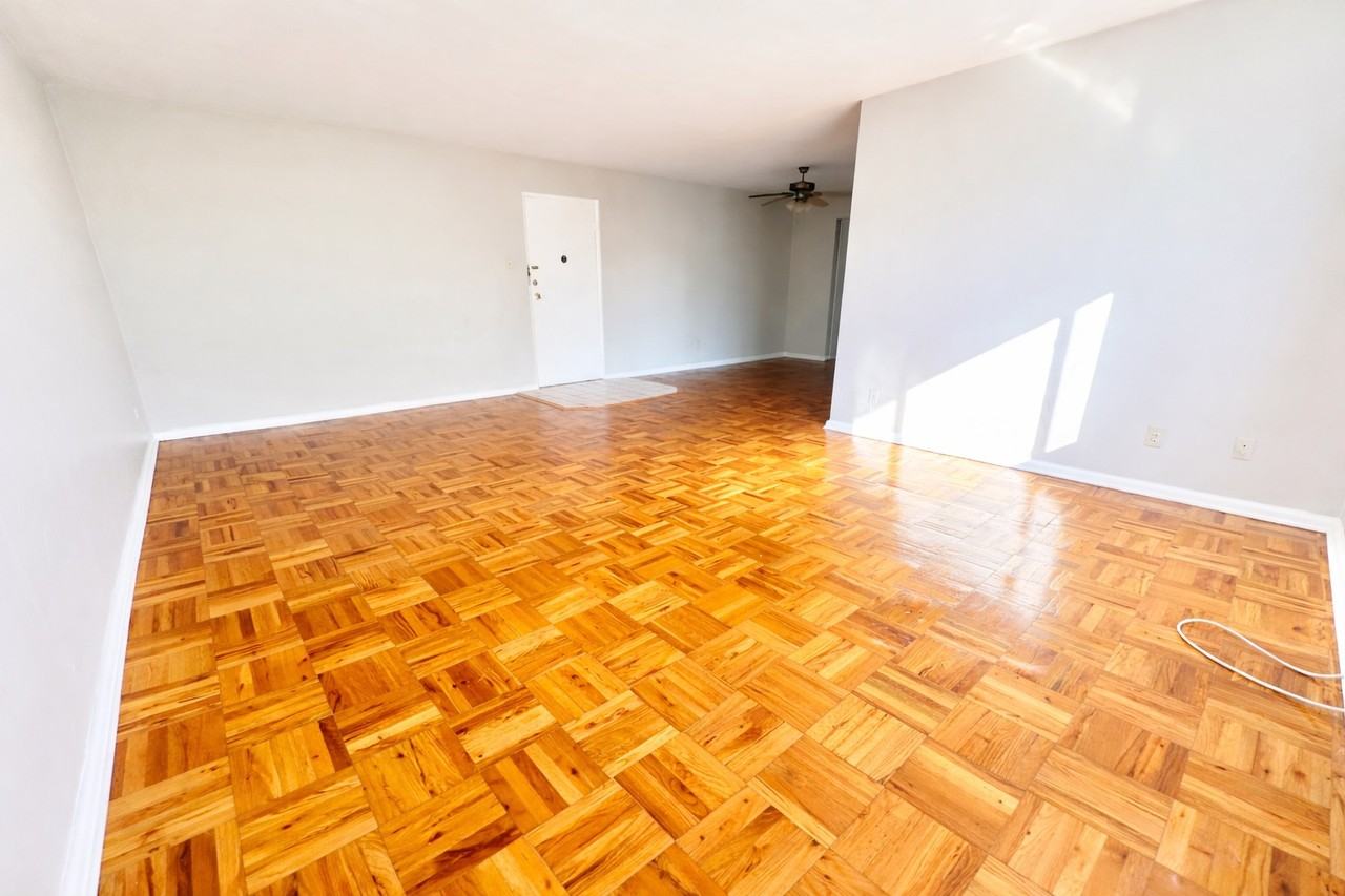 122A Mcknight Cir #A122 - Photo 3 of 13