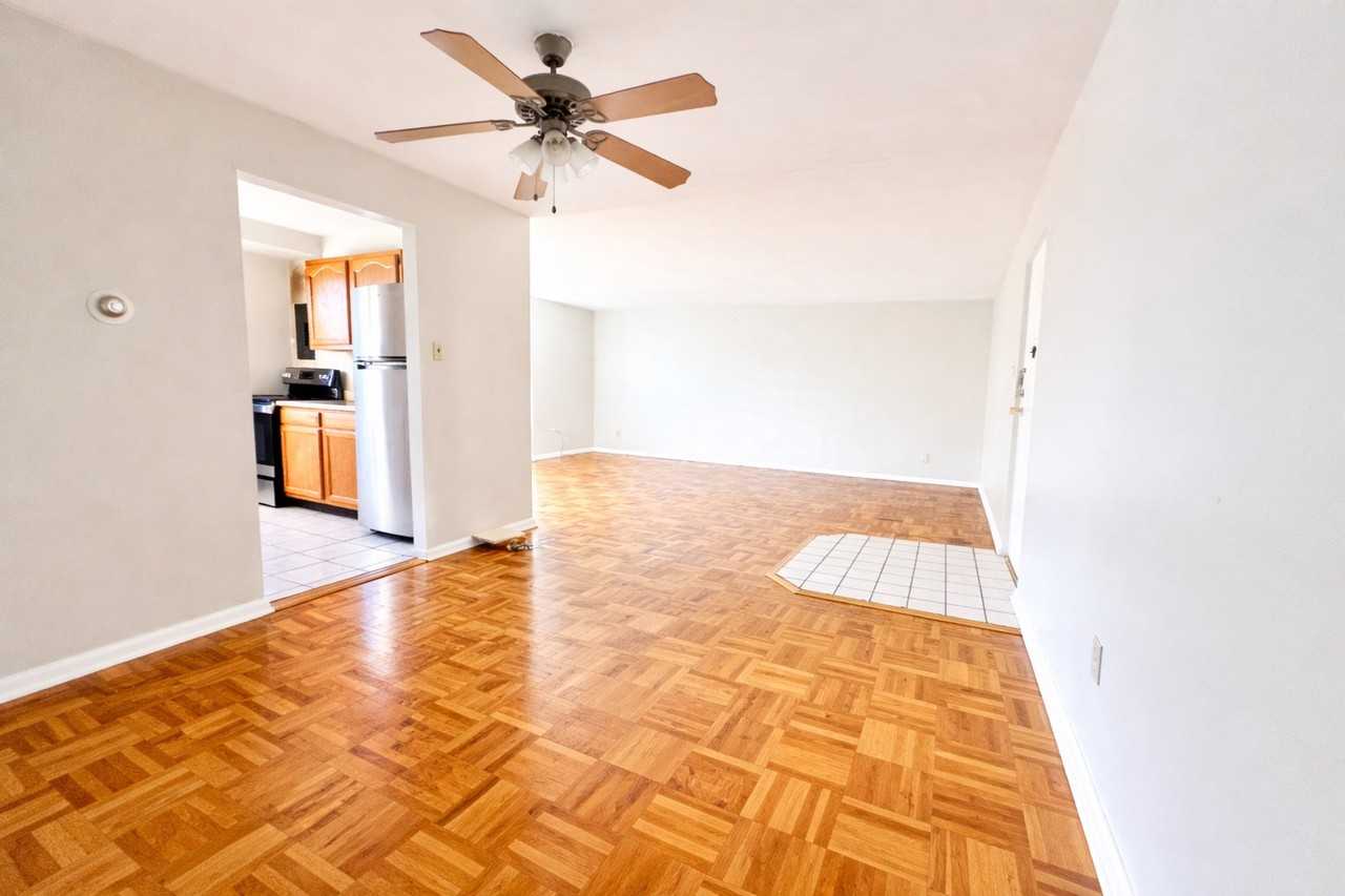 122A Mcknight Cir #A122 - Photo 4 of 13