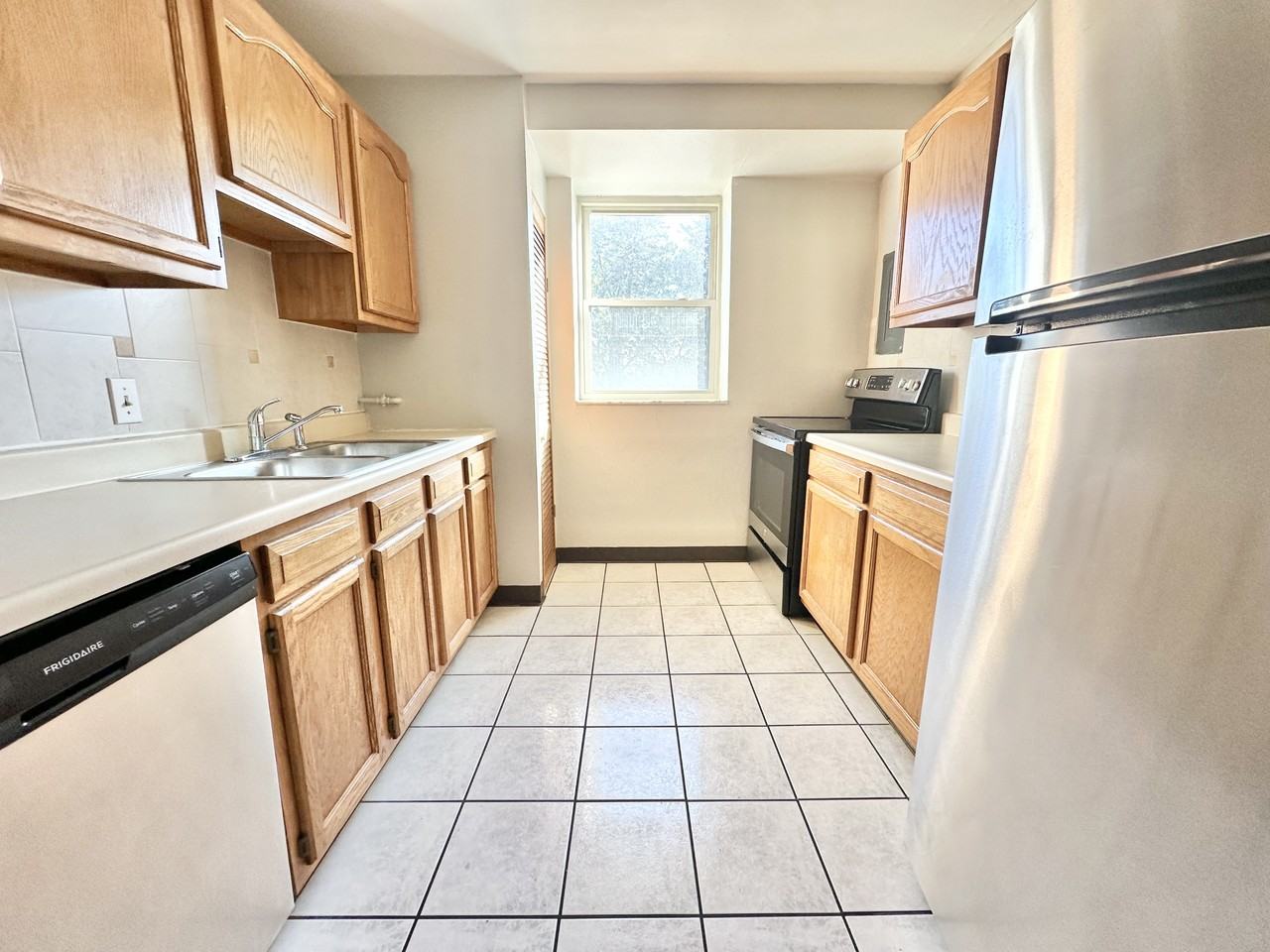 122A Mcknight Cir #A122 - Photo 5 of 13