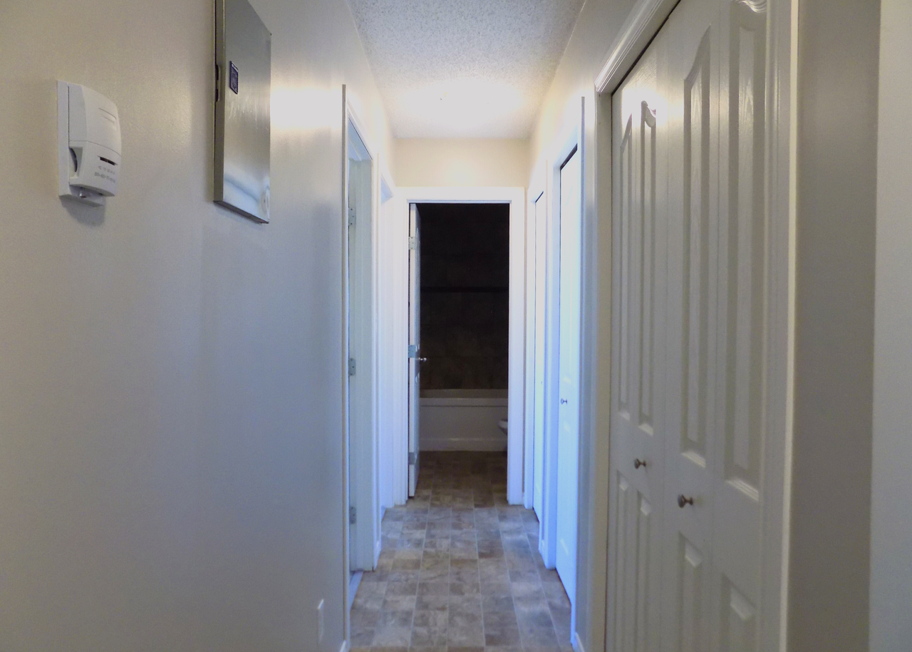 8111 8111 96 StreetBlock D - 322 #322FR - Photo 7 of 14