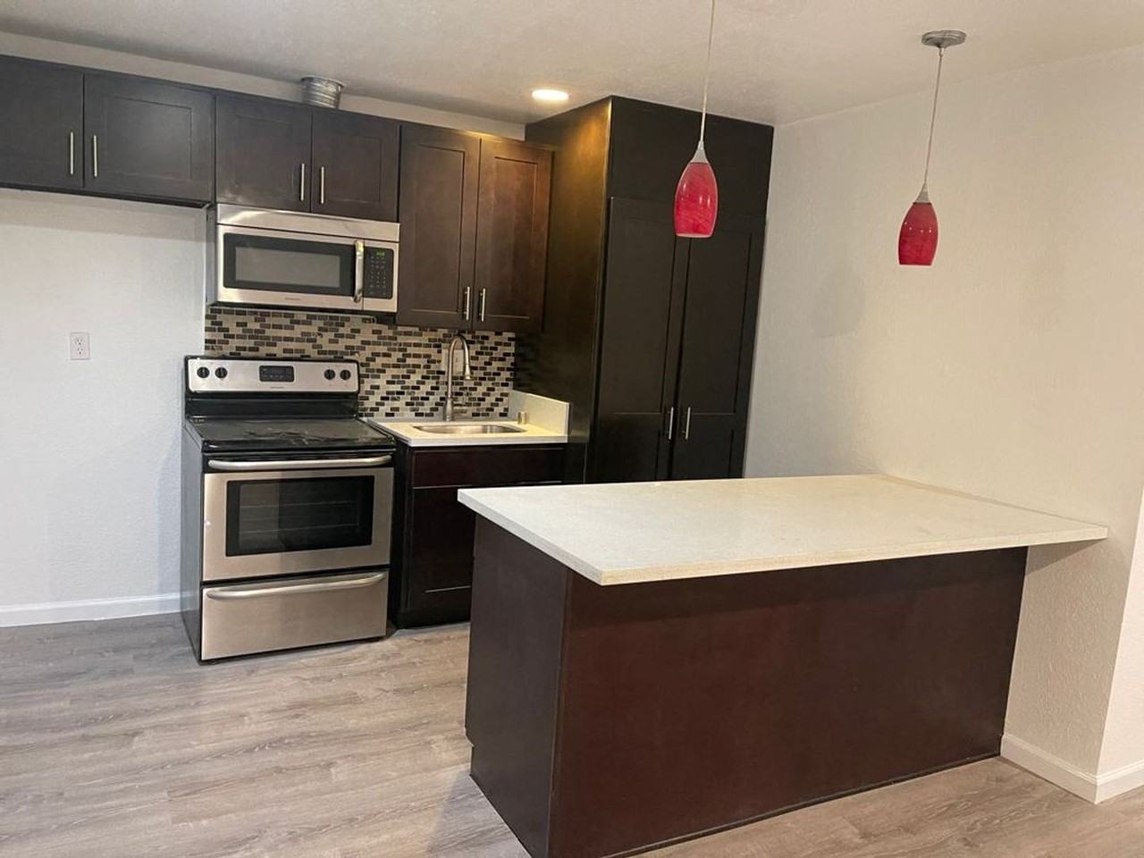 Ridgewood - Photo 2 of 28