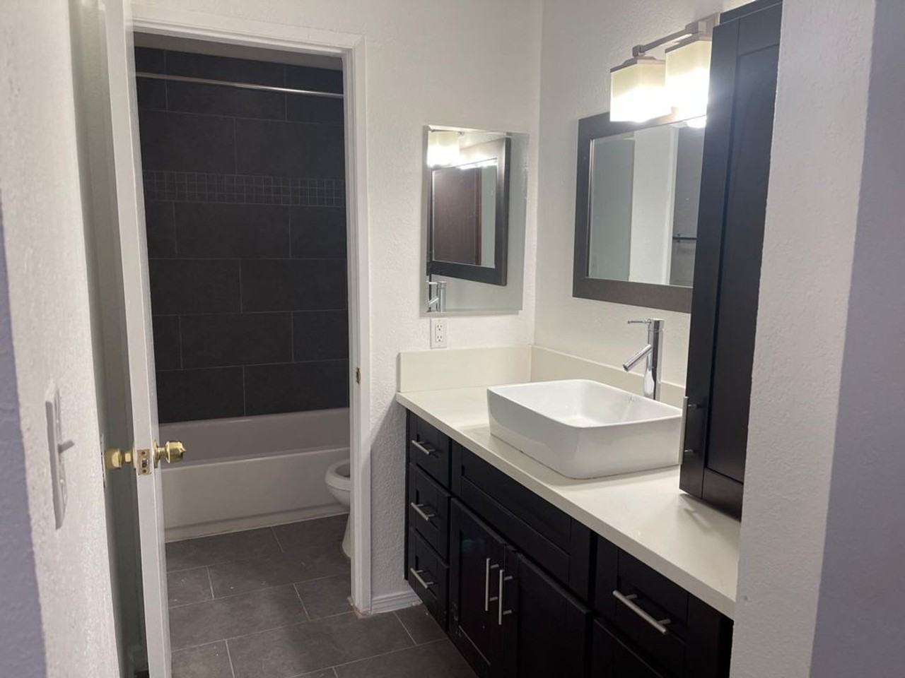 Ridgewood - Photo 4 of 28