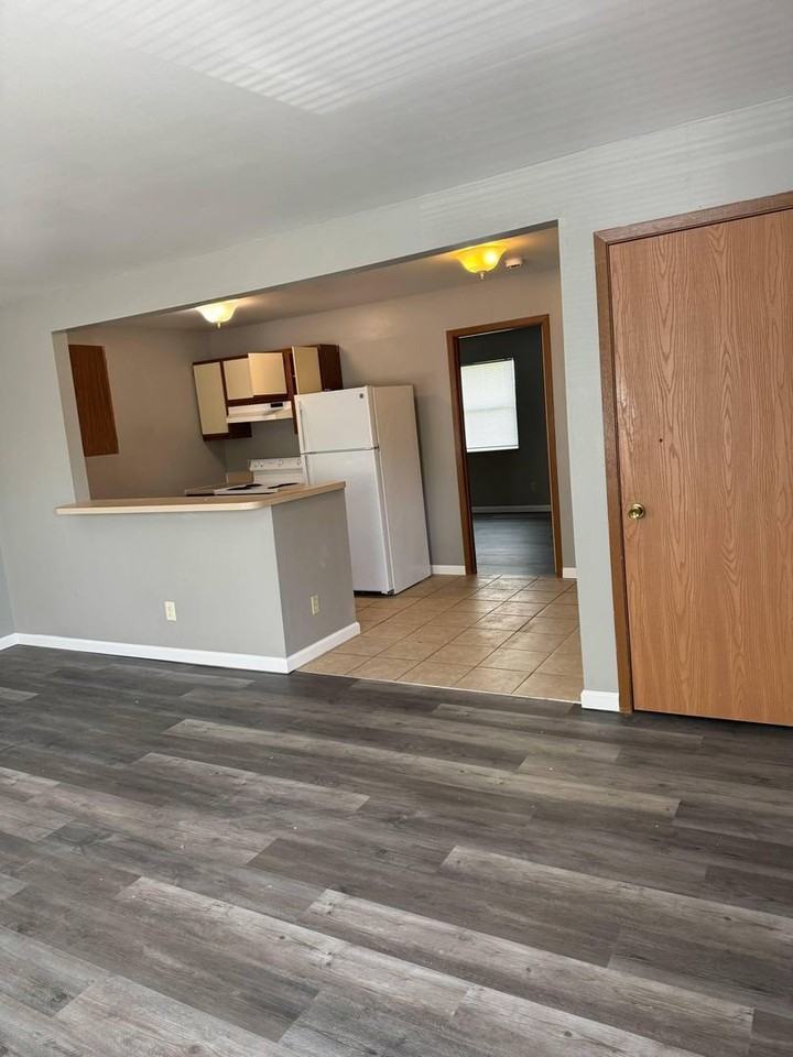 Timber Ridge 10X LLC - Photo 4 of 13