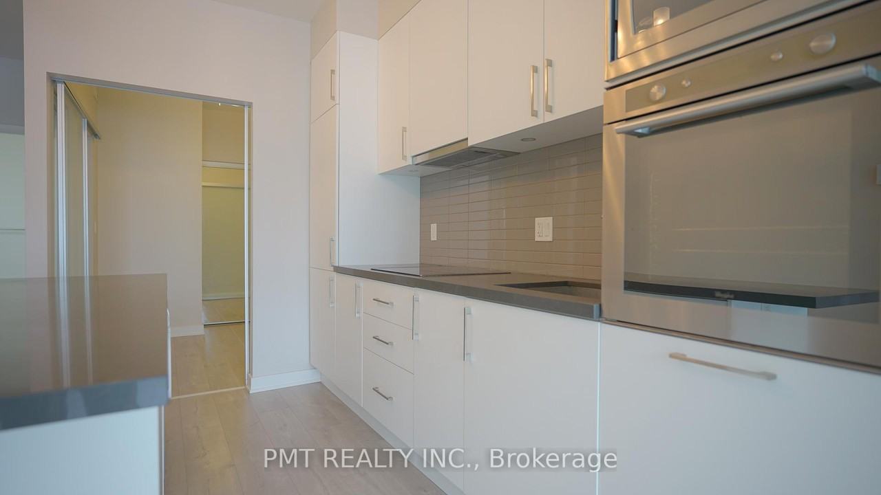 27 Westside 2 #1712 - Photo 4 of 25