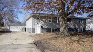 featured image of 1019 Higby Dr #1