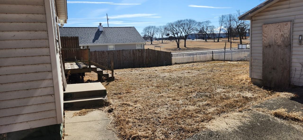 3307 Hoover Ave #1 - Photo 3 of 4