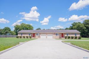 featured image of 105 Oakwood Meadows Dr #A