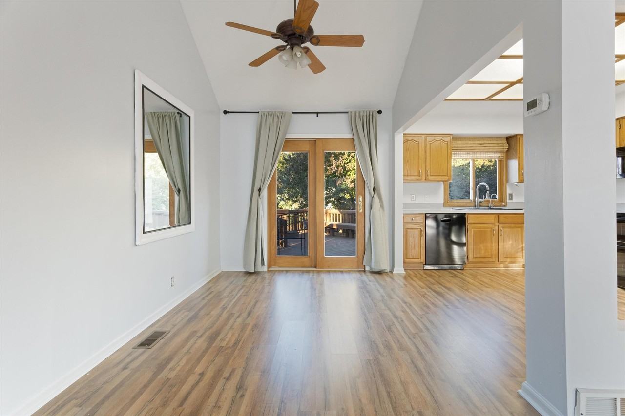 5120 S 162nd Ave #1 - Photo 7 of 24