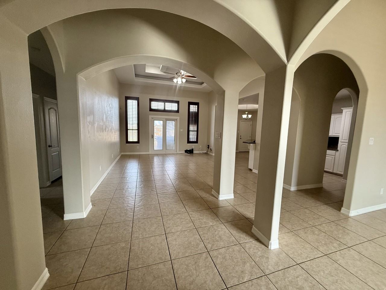 1200 W Park Dr #1 - Photo 3 of 19