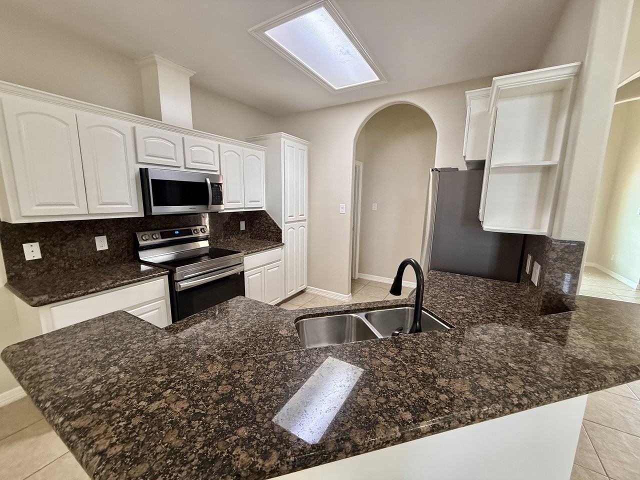 1200 W Park Dr #1 - Photo 5 of 19