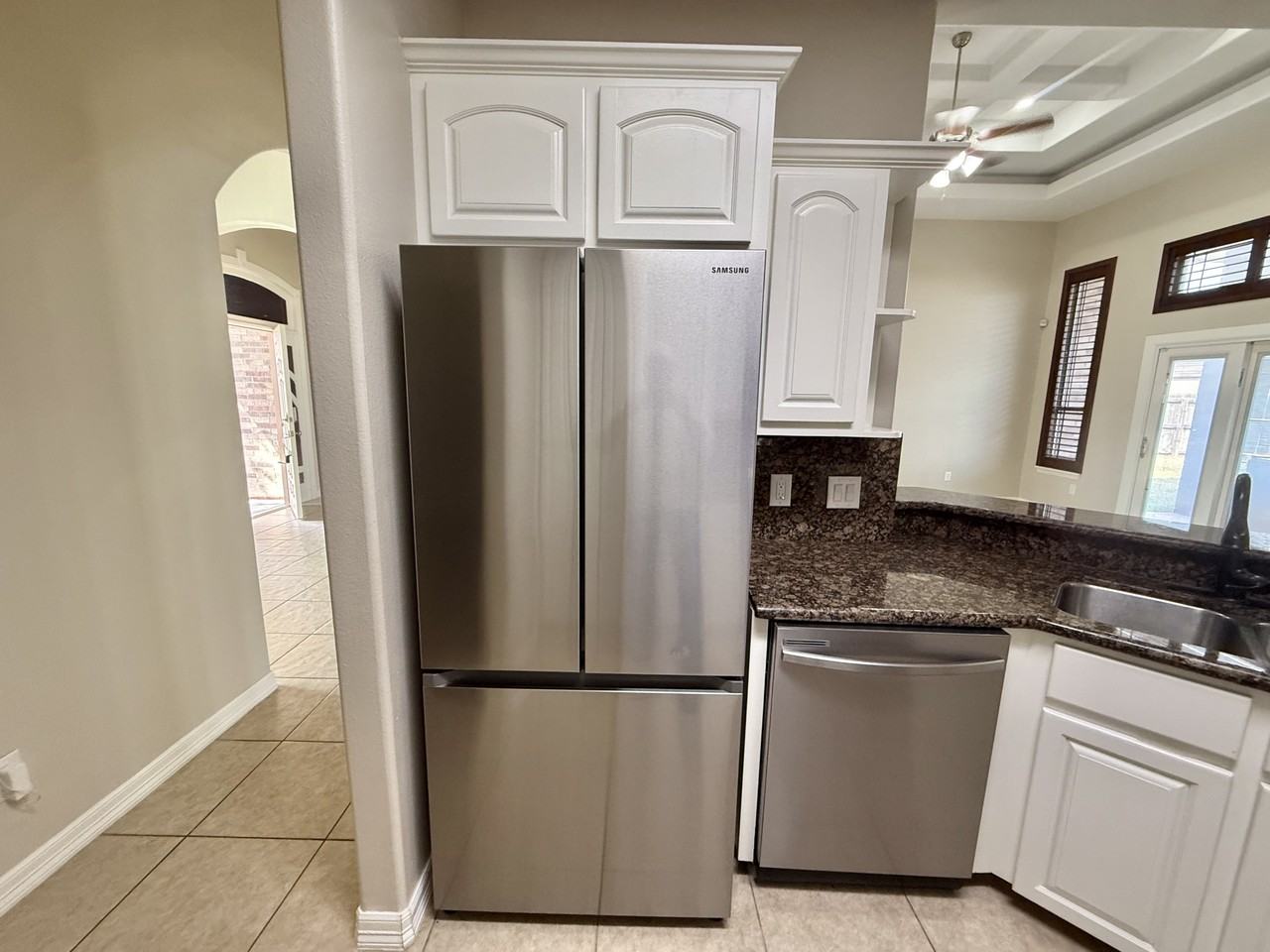 1200 W Park Dr #1 - Photo 6 of 19