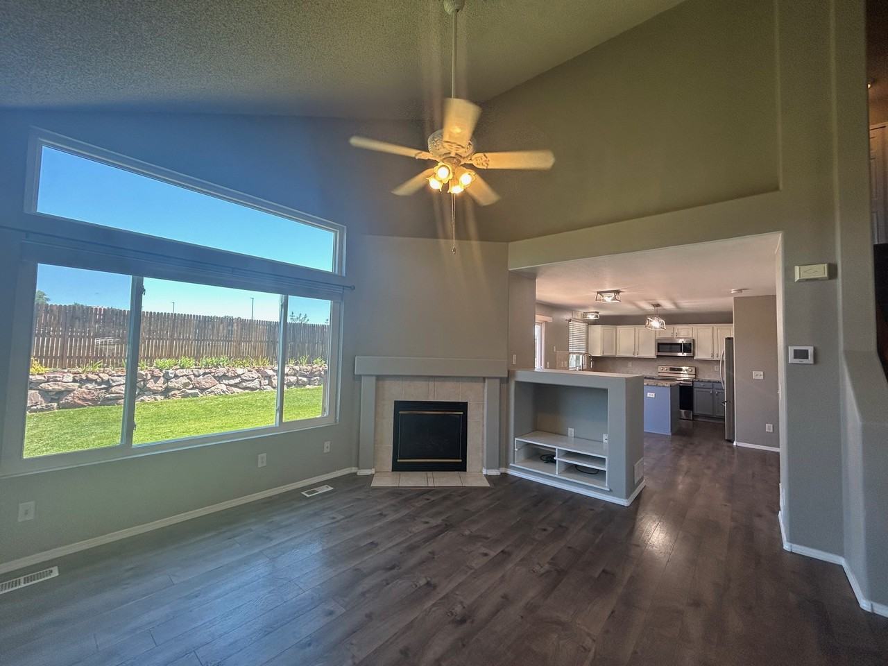 3595 Heather Glen Dr #1 - Photo 4 of 25