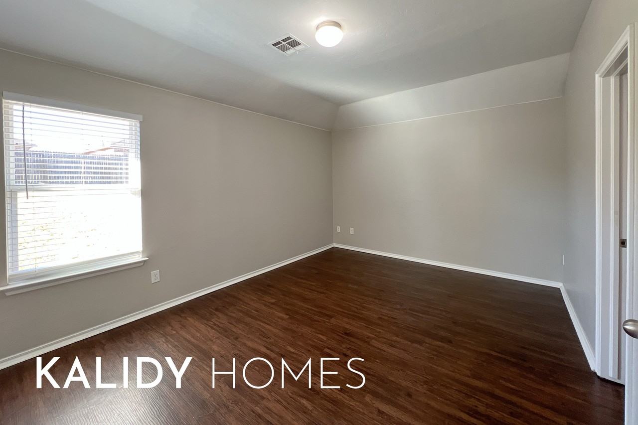 7719 Bennie Ter #1 - Photo 7 of 20