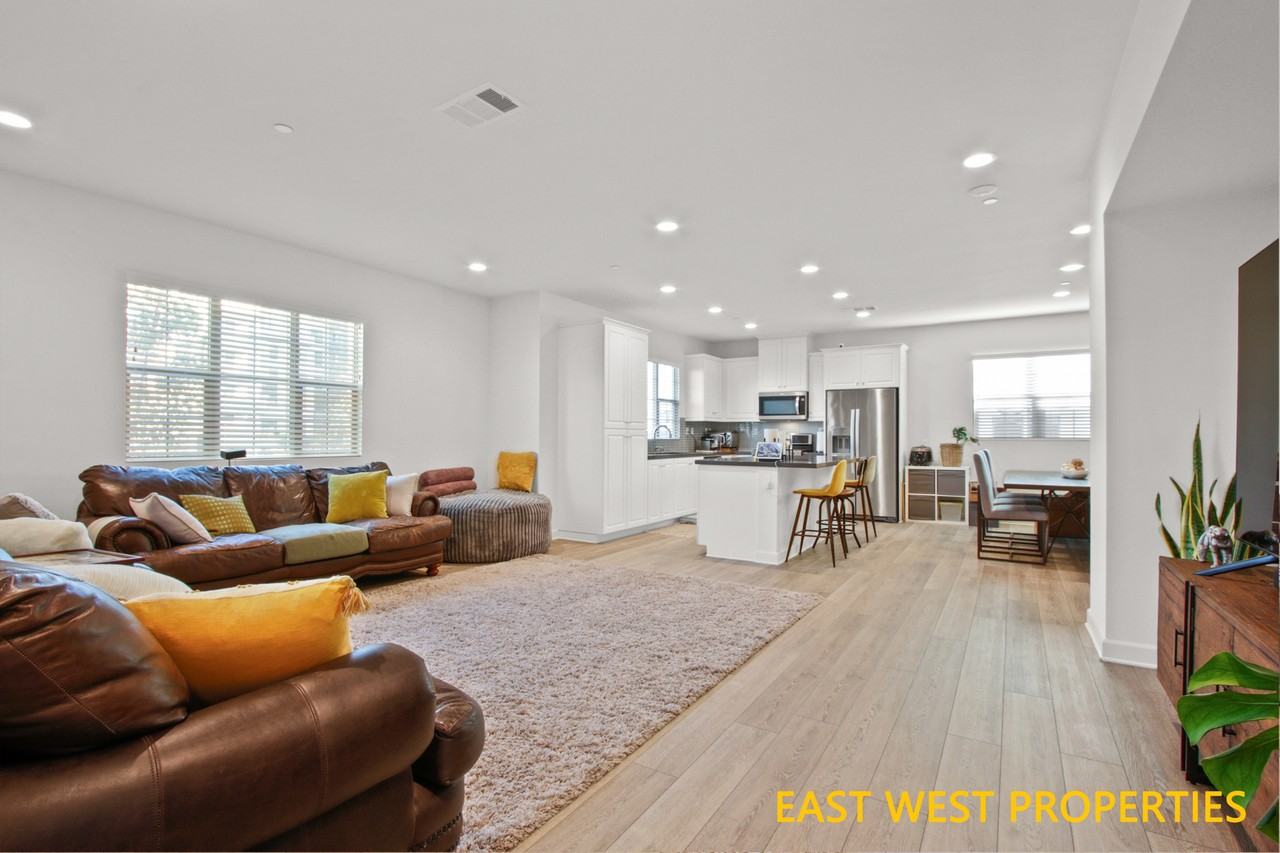 140 Lantana Dr #1 - Photo 6 of 25