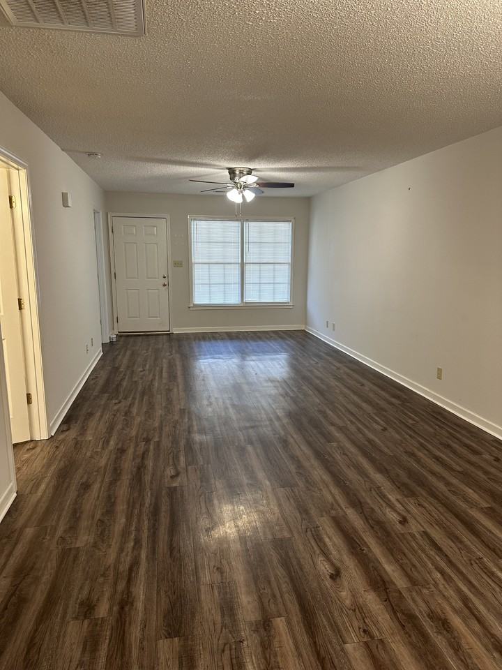 Valley Dr #94 - Photo 2 of 16