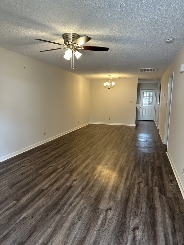 Valley Dr #94 - Photo 3 of 16