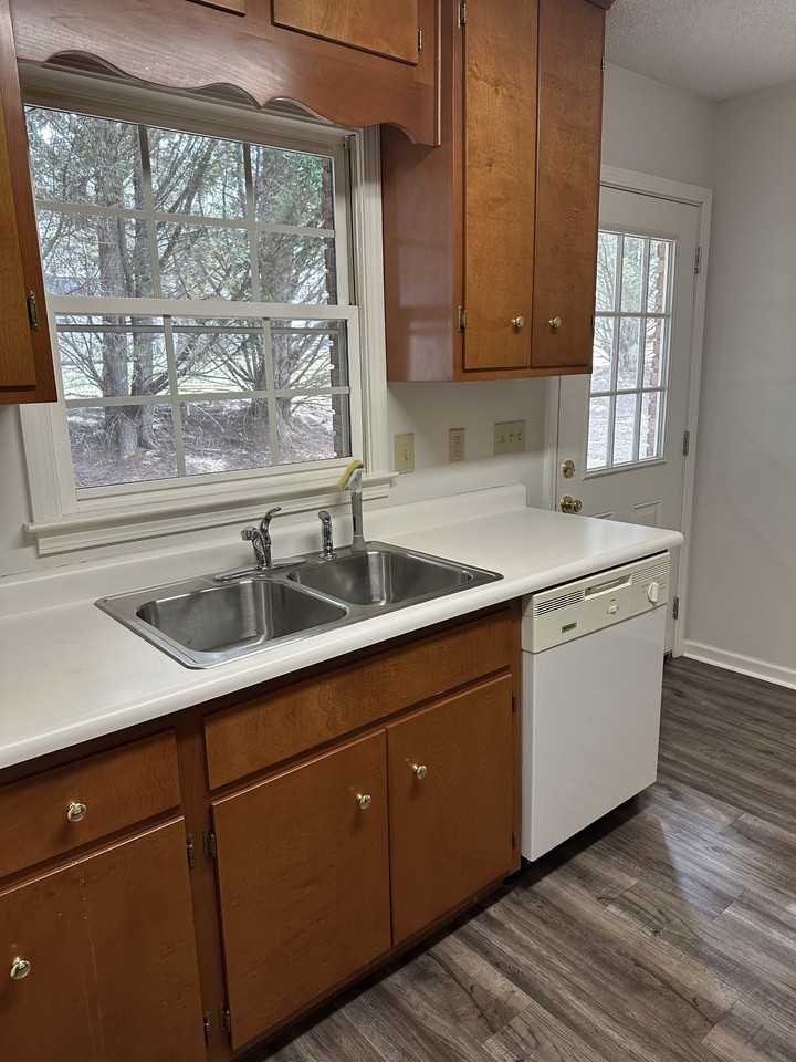 Valley Dr #94 - Photo 4 of 16