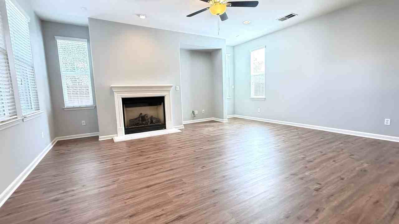 414 W Moraga St - Photo 5 of 24