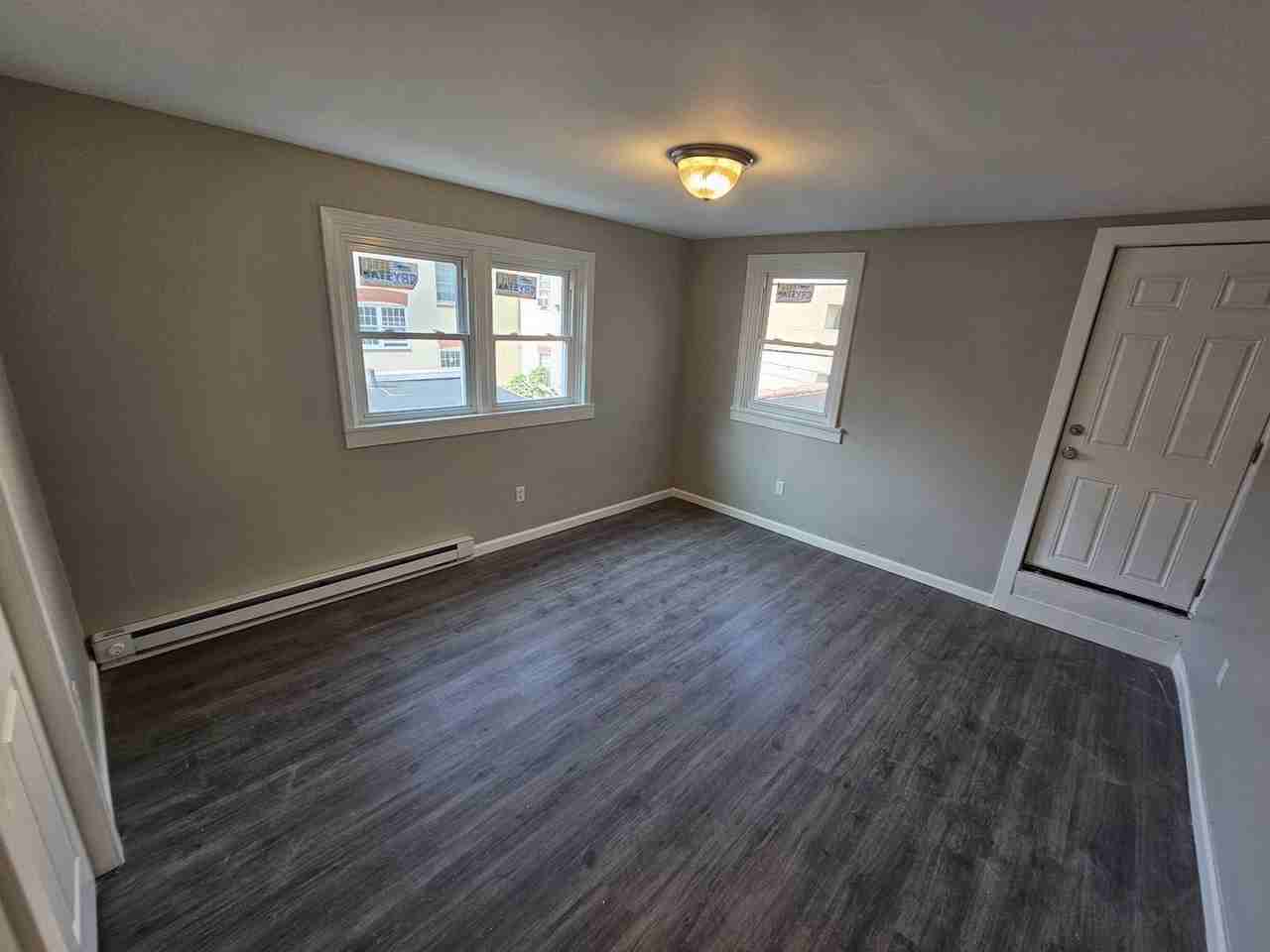 10th 25 N - Photo 5 of 18