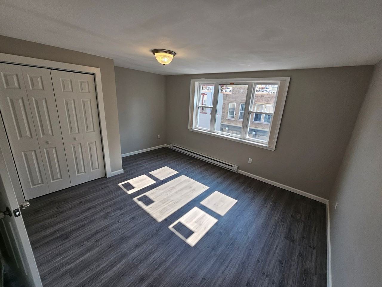 10th 25 N - Photo 6 of 18