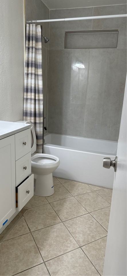 1023 Alila Ave #1 - Photo 7 of 14