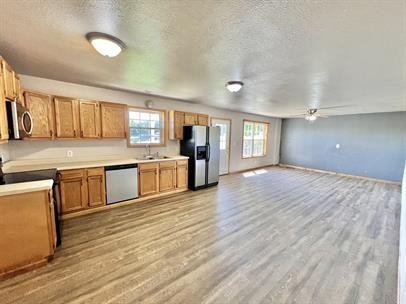 2181 Country Living Dr #D - Photo 3 of 10