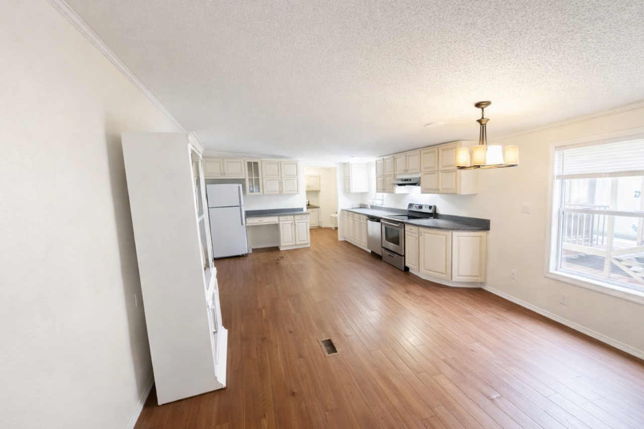 78036 Susi Ln #4 - Photo 4 of 18