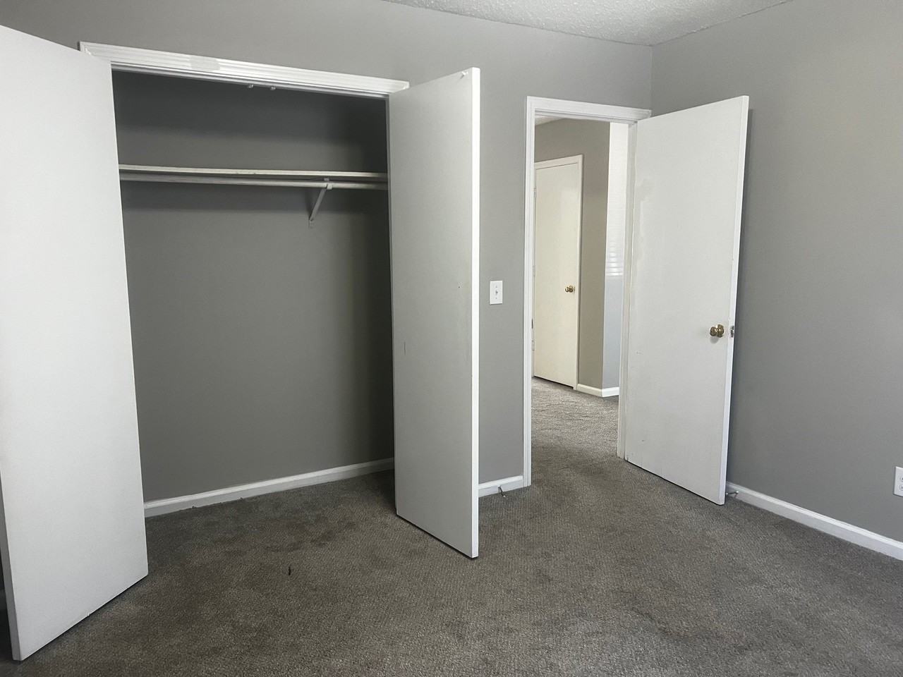 4821 E National Cemetery Rd #C - Photo 5 of 9