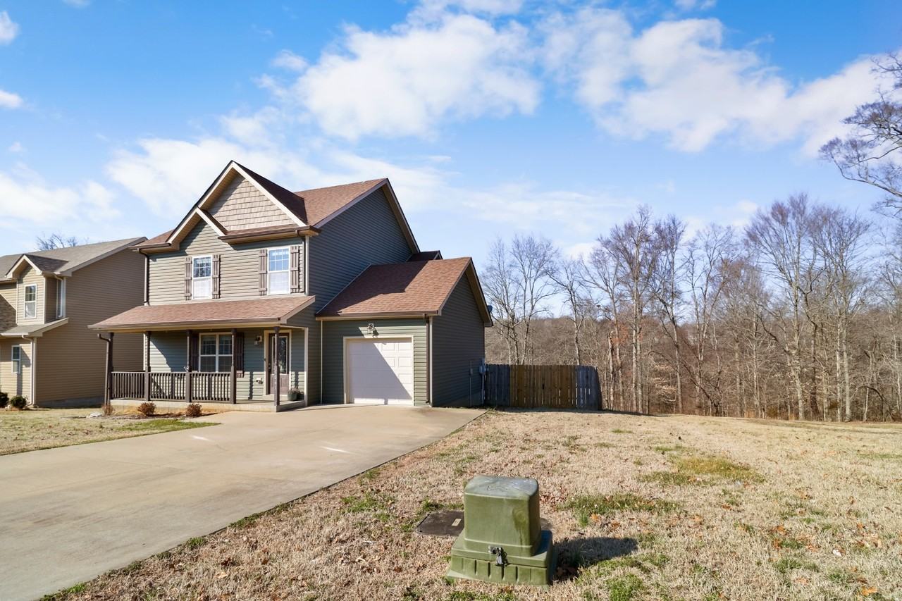 1061 Fuji Ln #1 - Photo 3 of 30