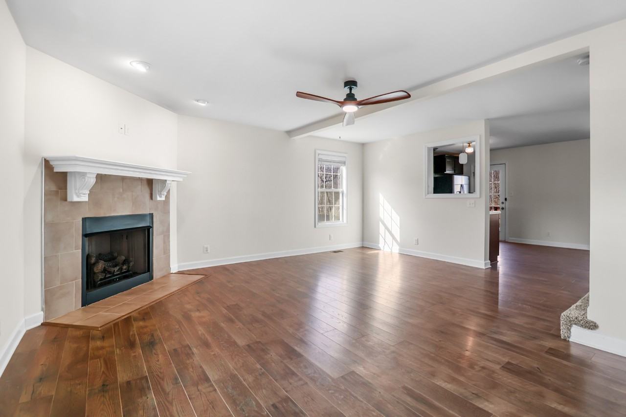 1061 Fuji Ln #1 - Photo 7 of 30