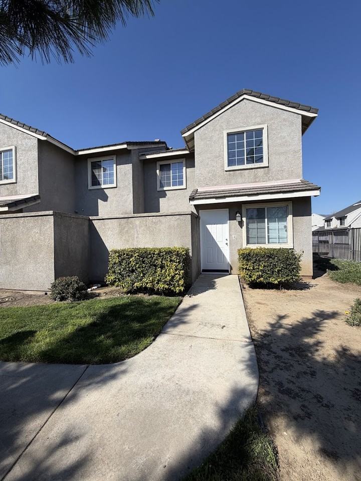 204 W Walnut Ave #1 - Photo 3 of 26